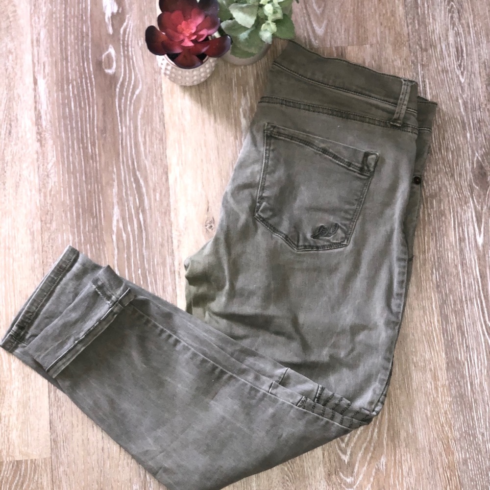 Express- SHORT skinny jeans